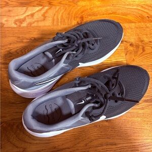 NEW Nike Revolution Gray Athletic Sneakers